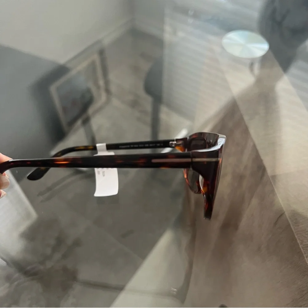 New TOM FORD Rectangular Frame Sunglasses in Havana New w/Tag Retail $455